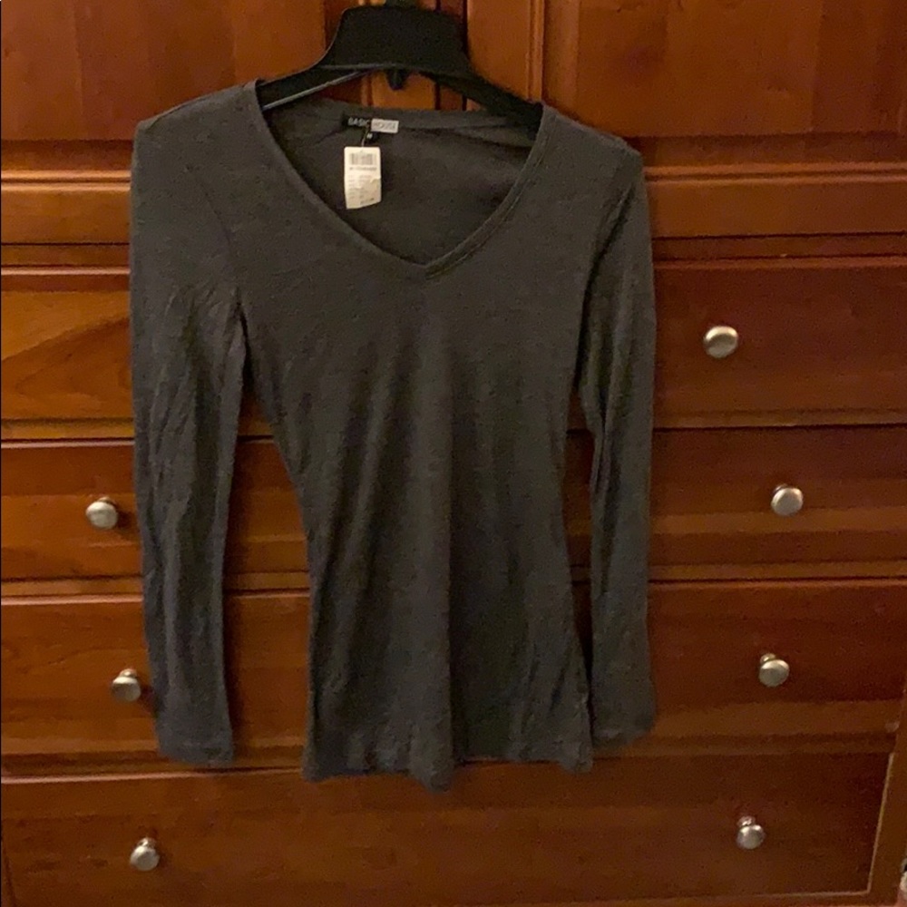 NWT grey long sleeve tee